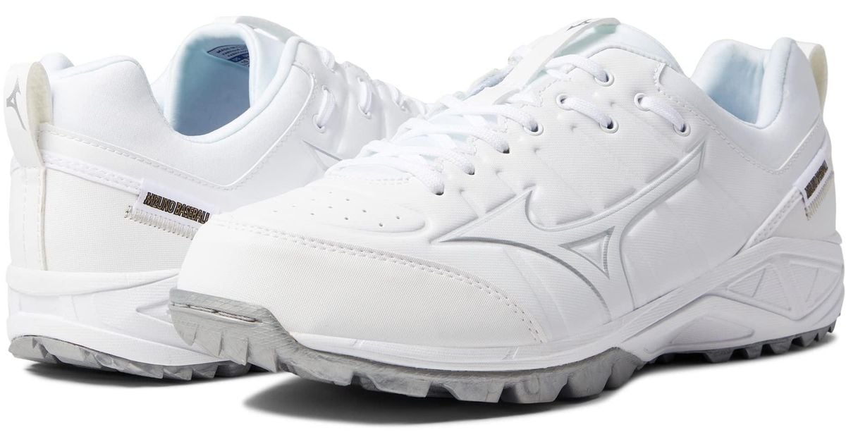 mizuno womens turf shoes