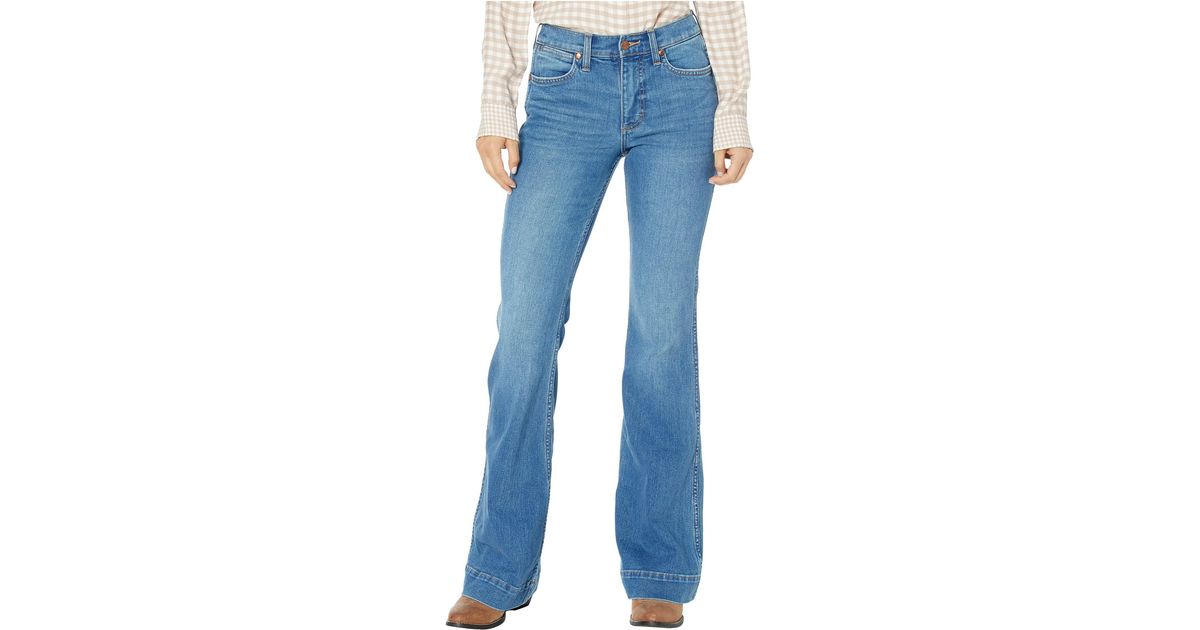 Wrangler Modern Western Yoke Flare in Blue | Lyst