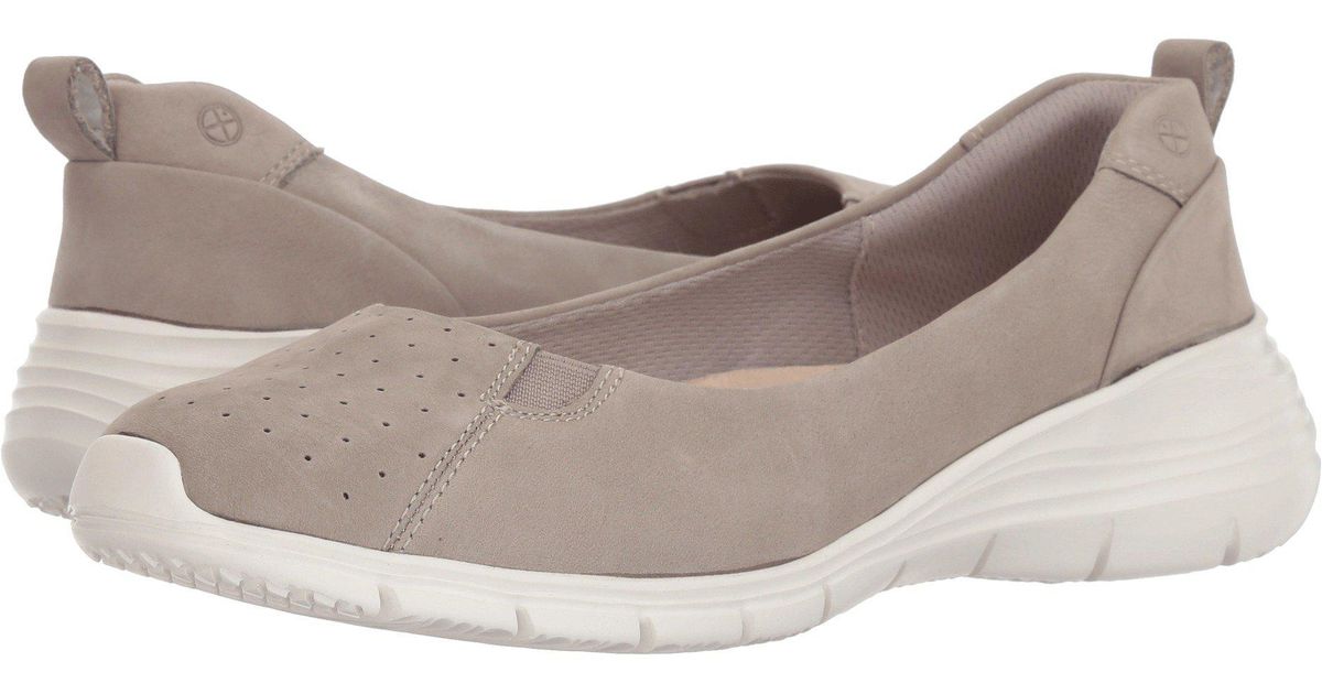 hush puppies cypress slip on