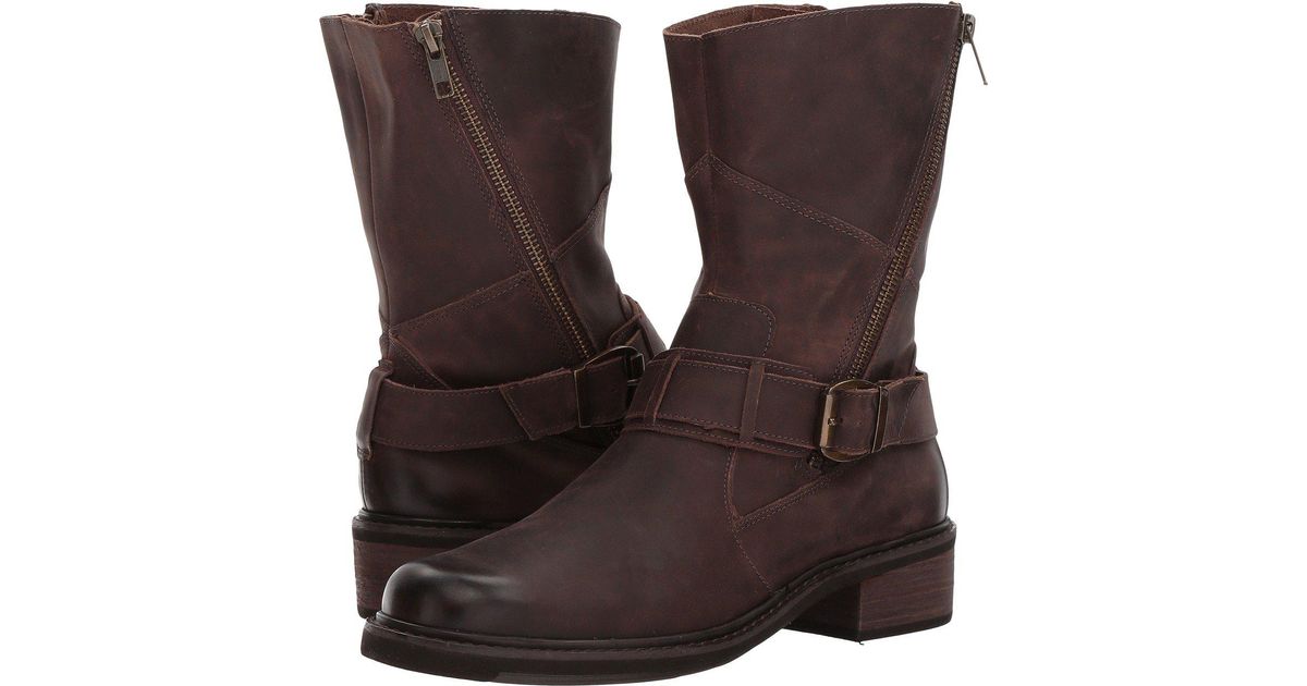 walking cradles boots