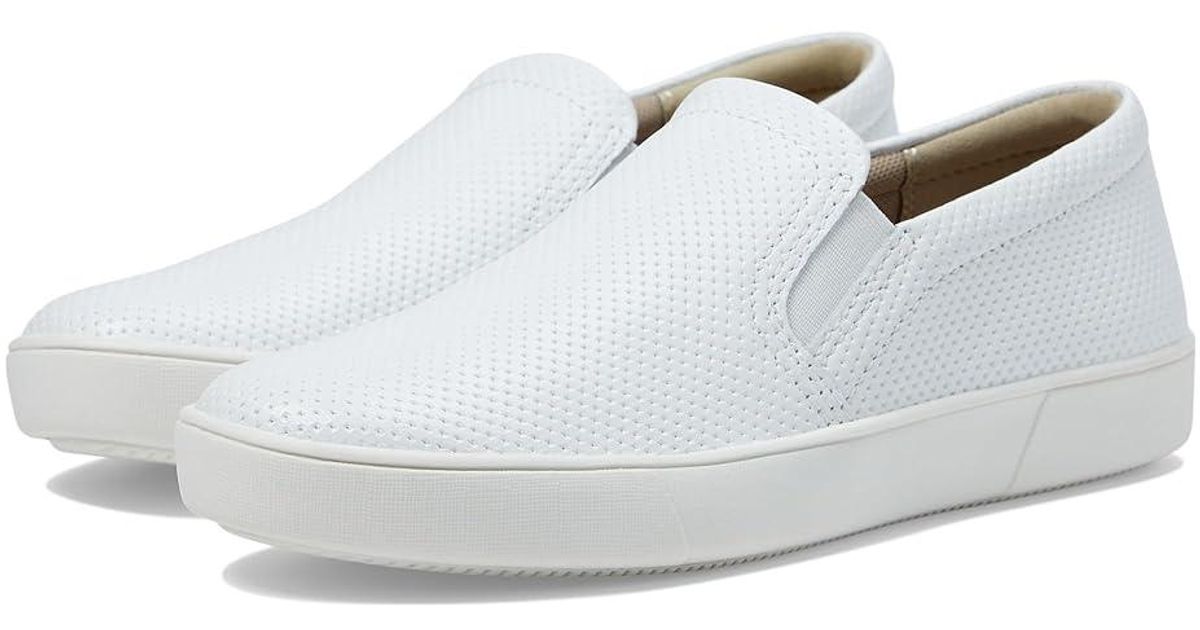 naturalizer marianne white