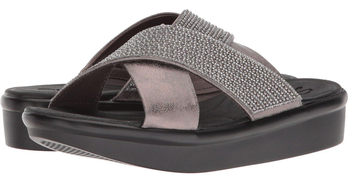 skechers monster