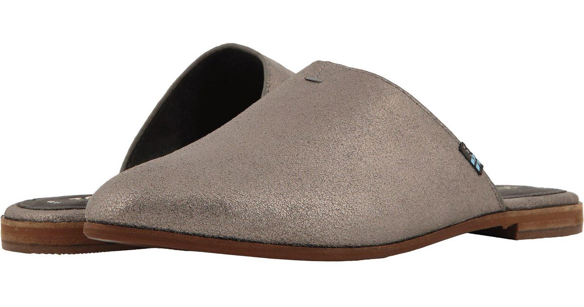 dansko veda canvas lace up