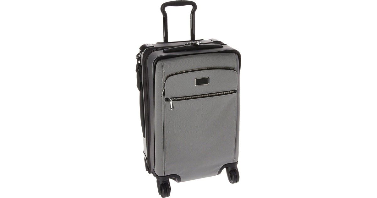 tumi larkin international