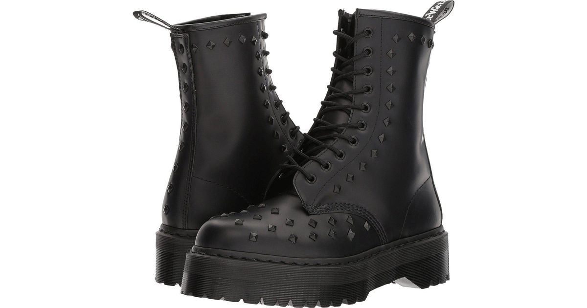 dr martens 149 stud