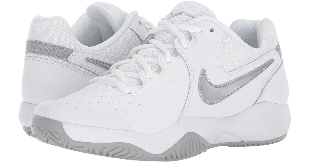 nike air zoom resistance tennis shoes
