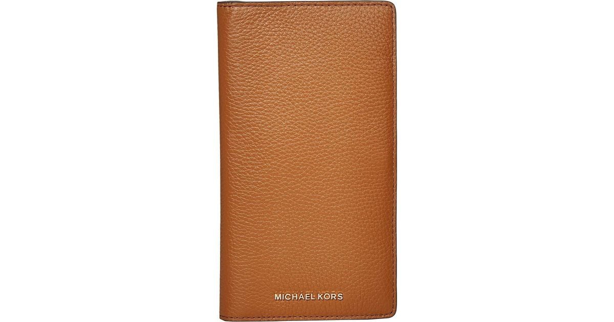 Michael kors sales bedford travel wallet