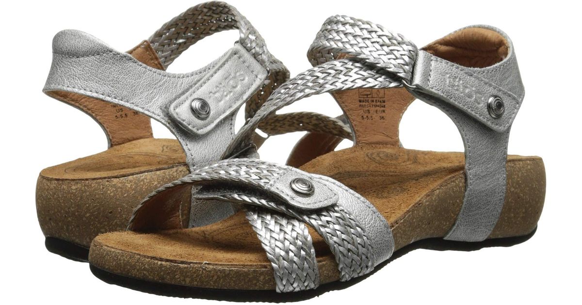 Taos Footwear Leather Trulie in Silver (Metallic) - Lyst