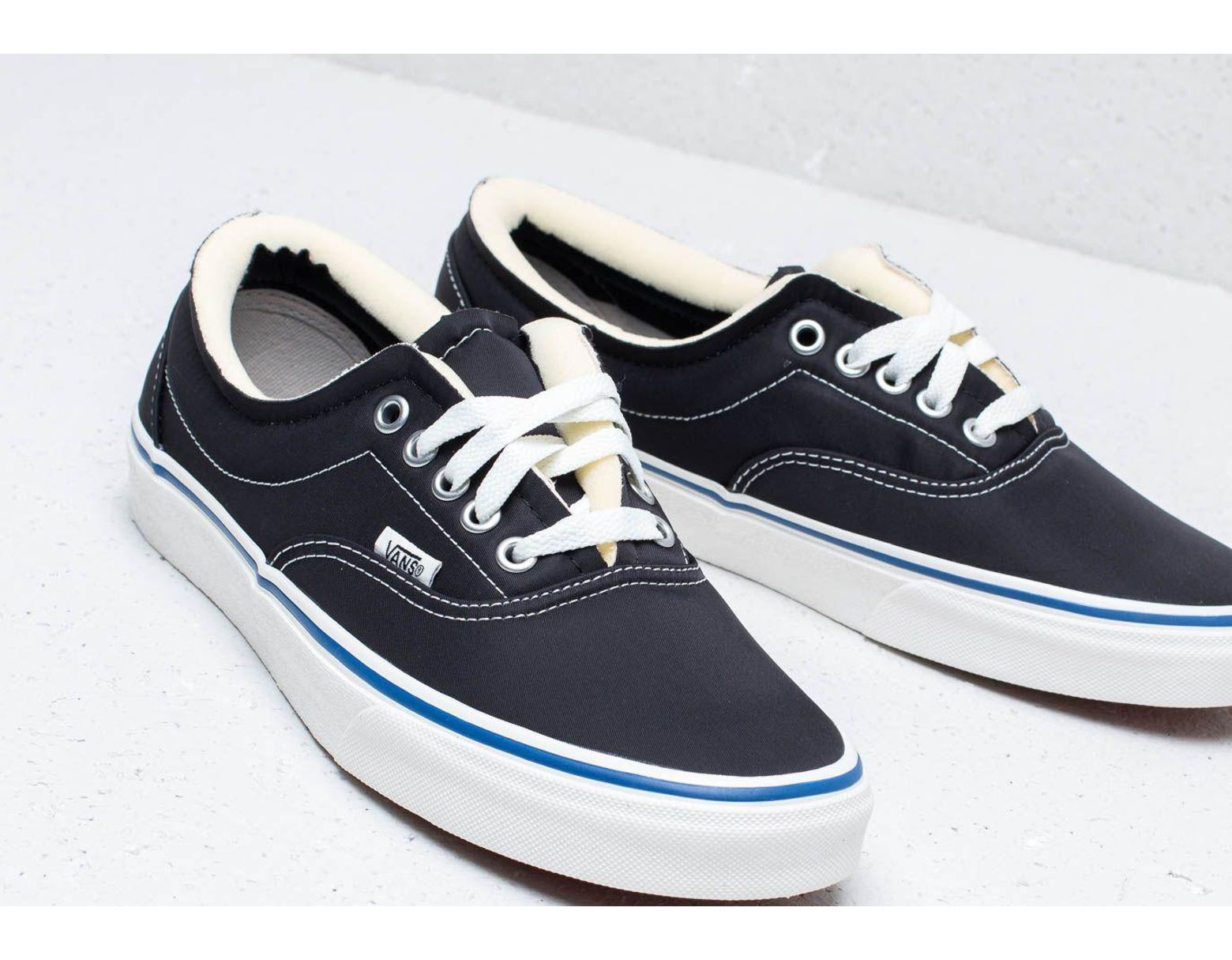 Women's Era (foam) Black/ Marshmallow Women's Era (foam) Black/ Marshmallow