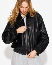 【BERSHKA】 フェイクレザーオーバーサイズボンバージャケット フェイクレザー ボンバージャケット - ブラック | ZARA Japan / 日本