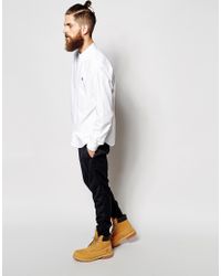 white shirt and timberlands