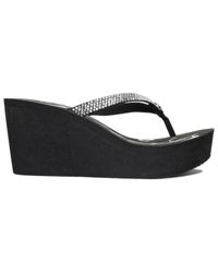 Guess Women's Seespray Platform Wedge Flip Flops in Black - Lyst