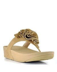 Fitflop | Natural Frou - Beige Suede Flower Thong Sandal | Lyst