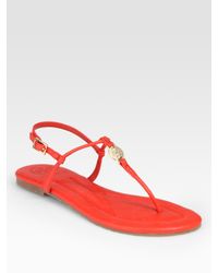 Tory Burch Emmy Leather Thong Logo Sandals in Orange - Lyst