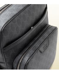 Gucci Gg Supreme Canvas Flight Bag in Grey (Black) for Men - Lyst
