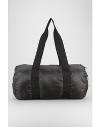 herschel duffle bag urban outfitters