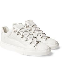 privat lort Ørken Balenciaga Arena Creased Leather Low Top Sneakers in White for Men - Lyst