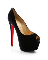 red bottoms platform heels