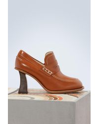 heeled moccasins