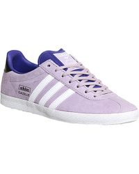 womens purple gazelles