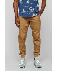 jogger pants and timberlands
