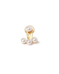Yvonne Léon | Metallic Three Pearl Earrings | Lyst
