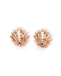 Rarities - Metallic Trifari Shell Gold Earrings - Lyst