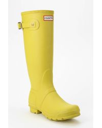 mens yellow hunter rain boots