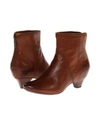 frye steffi zip bootie