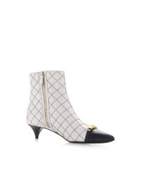 Moschino | White Lettering Chain Quilted Bootie Cream & Black | Lyst