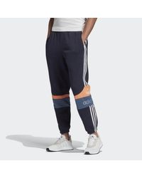 ts trefoil joggers