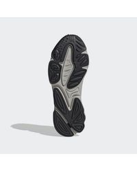 ozweego tech grey