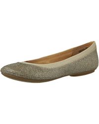 bandolino flats for women