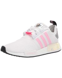 womans nmds