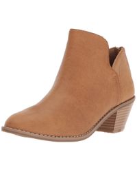 rocket dog boots canada