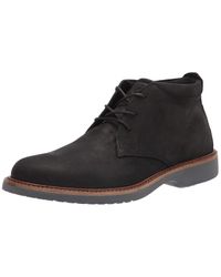 ecco ian chukka