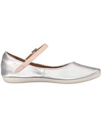 clarks artisan mary jane flats