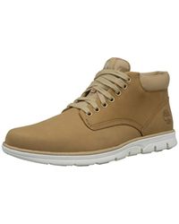 men's bradstreet leather sensorflex chukka sneakers