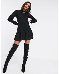 Vestido corto negro a capas Stradivarius de Tejido sintético de color Negro  | Lyst