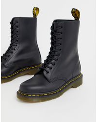 1490 10 eye boots