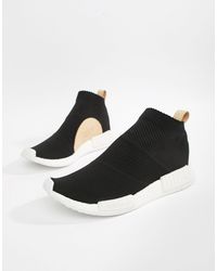 adidas yeezy black and gold