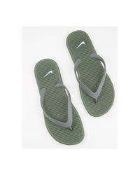 Chanclas con tira al dedo y logo solarsoft Nike de hombre de color Verde |  Lyst