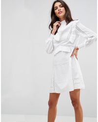 Coton Col Dentelle Blanc À Montant Trapèze En Empiècements Coloris Femme Volants Robe Et Courte De Avec Y6vbgIfy7