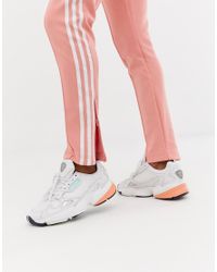 white falcon trainers