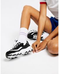 chunky skechers trainers