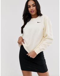 oversized jumper nike