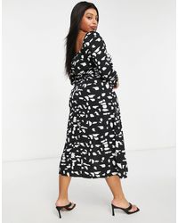 formal evening attire