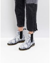 chelsea boots snake print