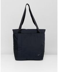 nike shopper