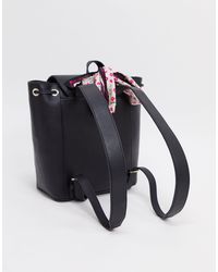 sac love moschino avec foulard